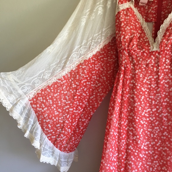 VINTAGE Gunne Sax ONE OF A KIND Cherry Print Dress - Picture 5 of 9